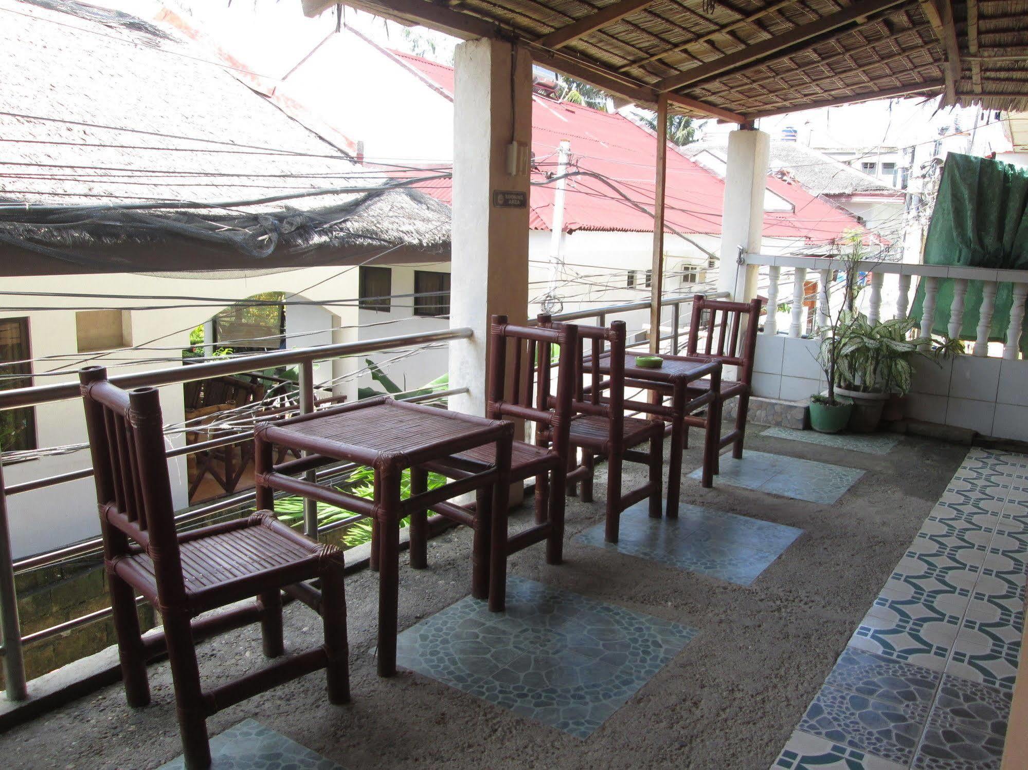 فندق Balabag في  ألامو باي إن المظهر الخارجي الصورة